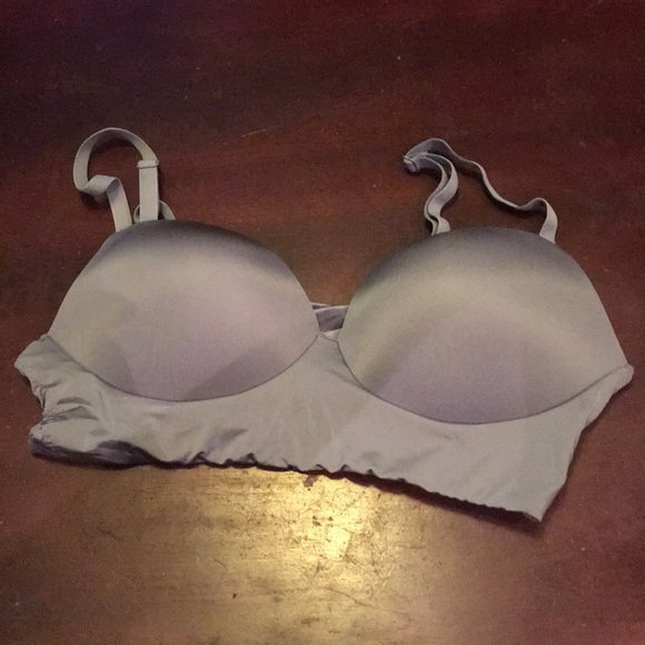 4 for 30! Victoria Secret Lightly Lined Bras - Picture 2 of 5